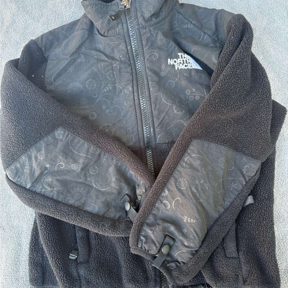 The North Face Black Patterned Sherpa Fleece Jacket